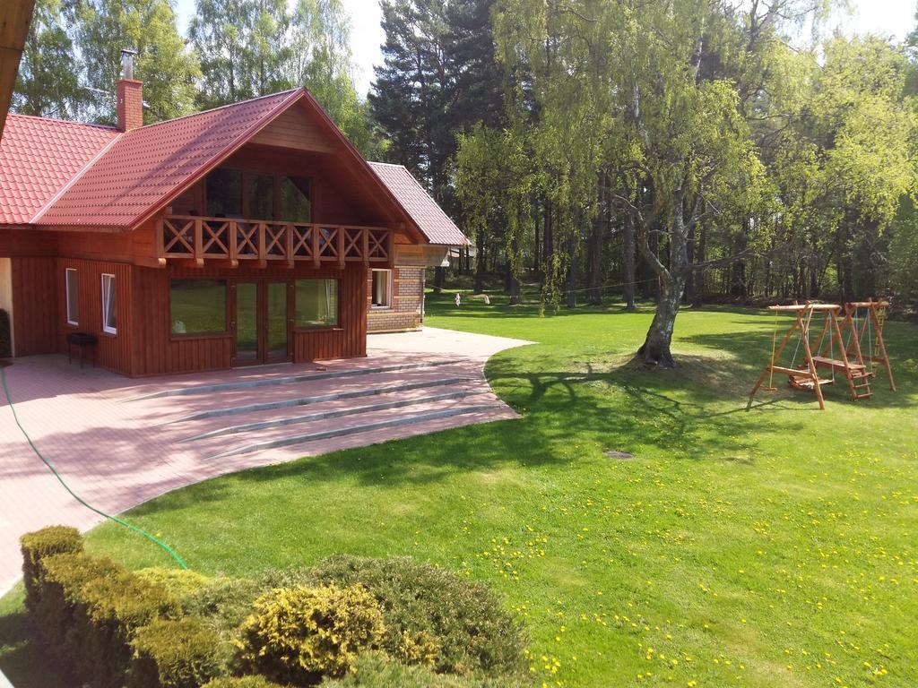 Guest House Vilcini Bernāti Exterior foto